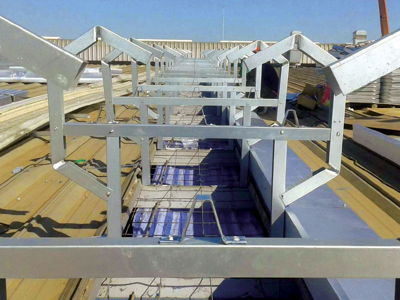 1. Install steel Press Frame to the roof structure on the rooftop